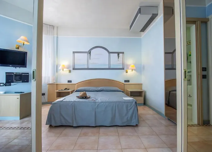 Hotel Universo