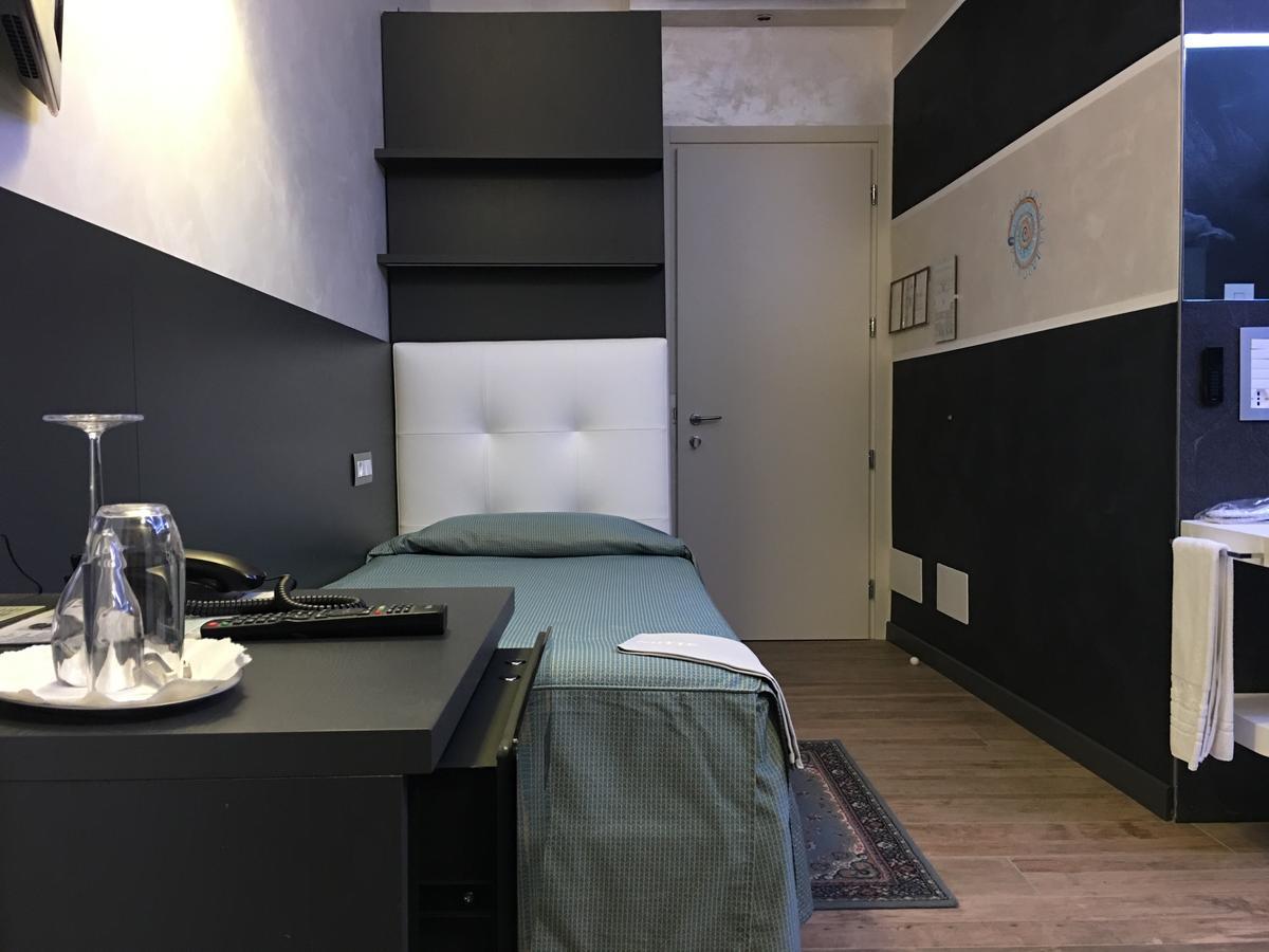 Hotel Universo 3*
